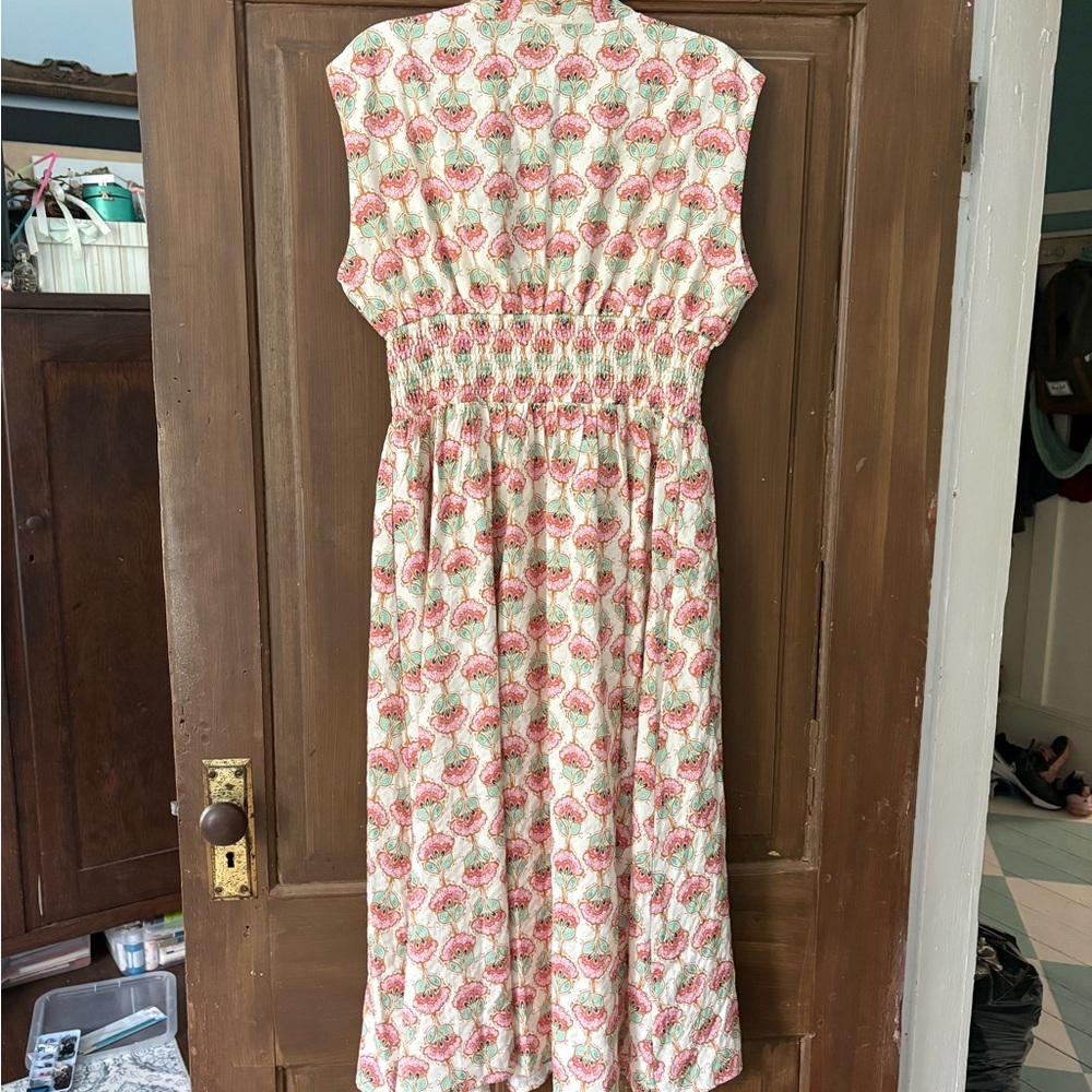 entro Pink & Cream Floral Midi Dress with Smocked Waist - Picture 5 of 7